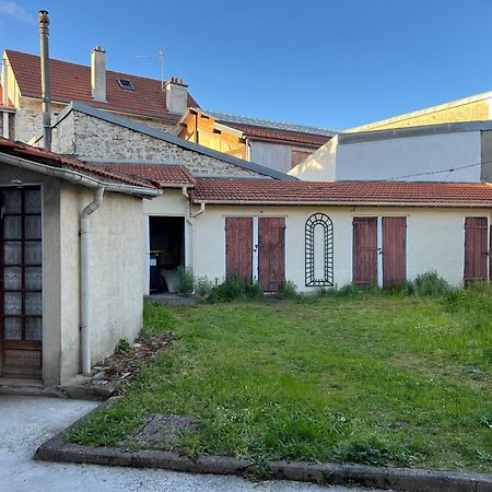 Charme Et Confort : T2 Lumineux Saint-Maur-des-Fossés Buitenkant foto